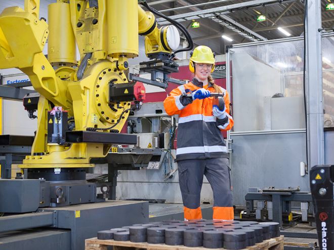 Ovako employee at production site